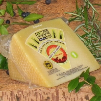 Pecorino Sardo D.O.P. maturo NURAGHE
